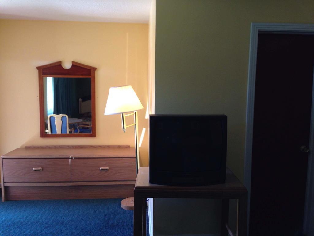 Florida Motel 게인즈빌 객실 사진